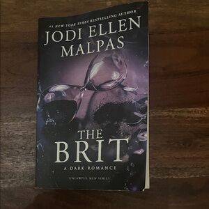 The Brit Book| Sprayed Edges| by Jodi Ellen Malpas Book
